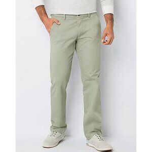 St. John Bay Mens Temp Flex Pants 42x30 Khaki Chino NWT Seagrass Stretch Comfort